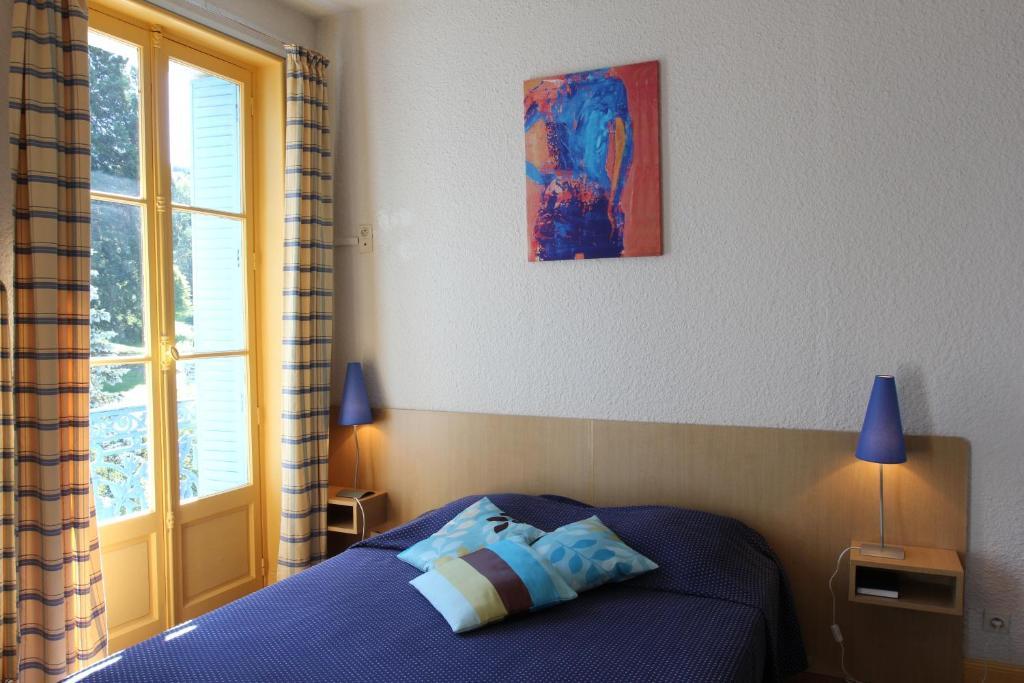 Cleotel La Bourboule Room photo